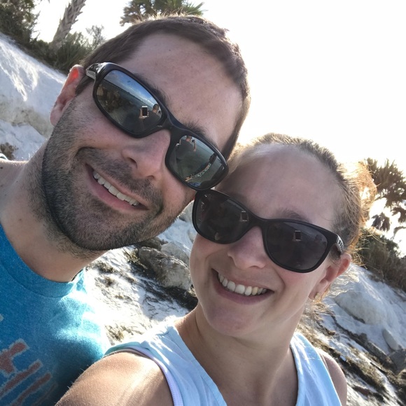 Meet your Posher, Jessica - Picture 1 of 1